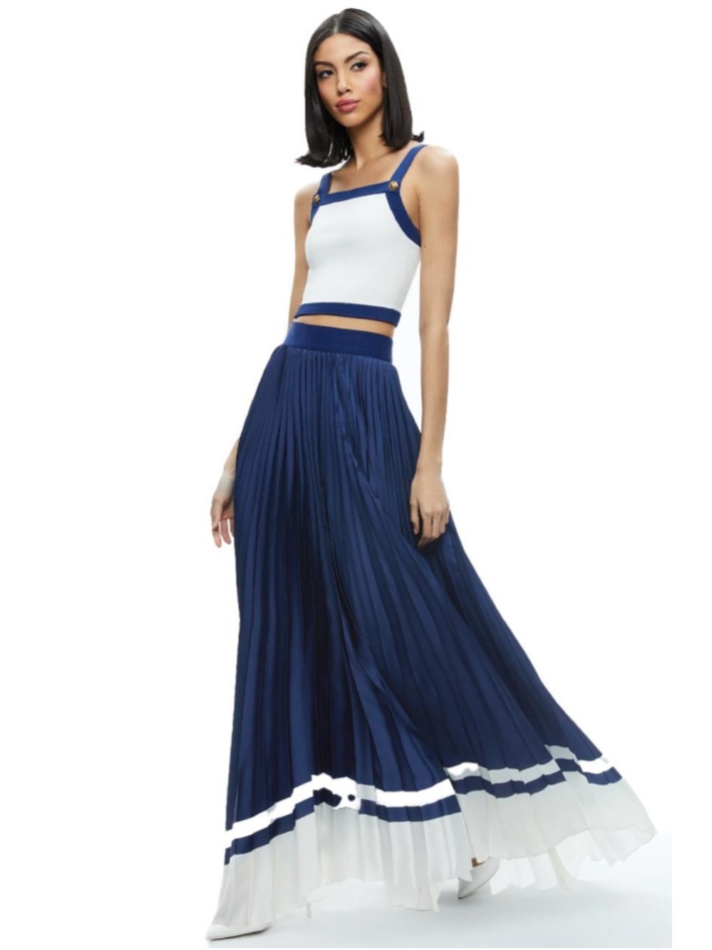 Women's Alice and Olivia Blue and White Pleated Maxi Skirt - Picture 2 of 7